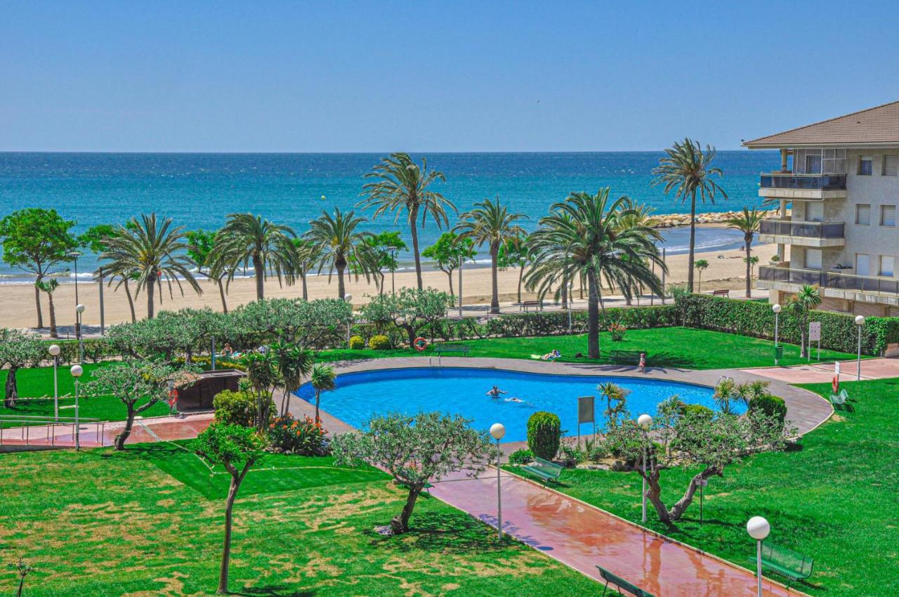 Golf A Bjos 9 Only Families Cambrils Exterior foto