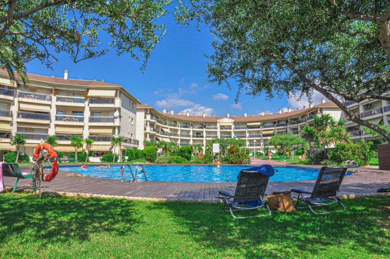 Golf A Bjos 9 Only Families Cambrils Exterior foto